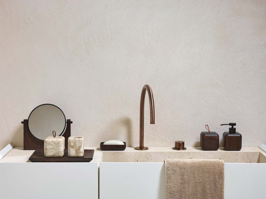 Ebony badeserie fra Aquanova