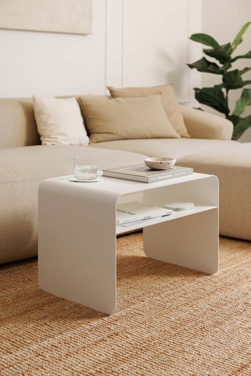 Weißer moderner Beistelltisch / Couchtisch von Metallbude – Designstore