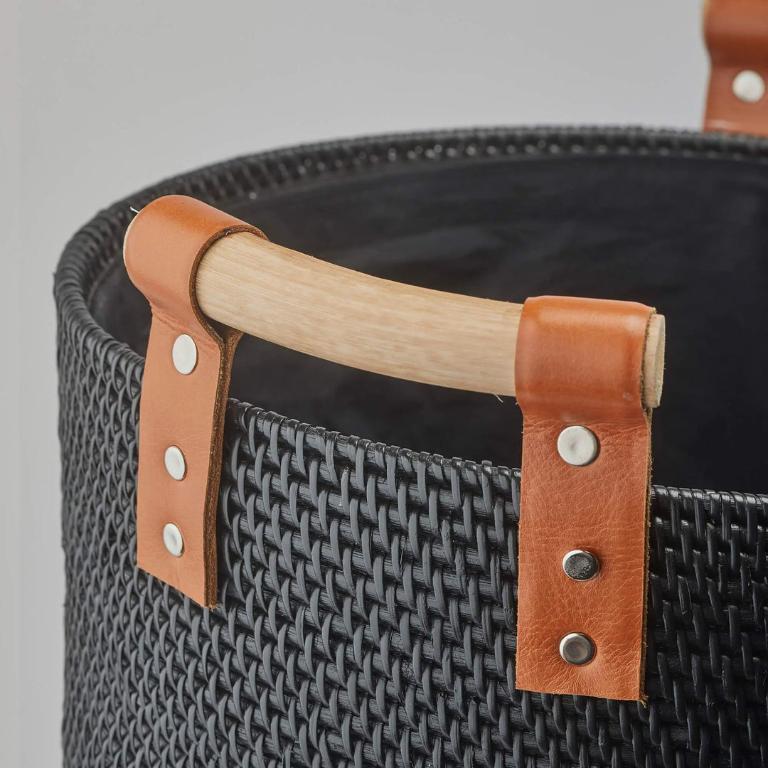 Vasketøjskurv med håndtag