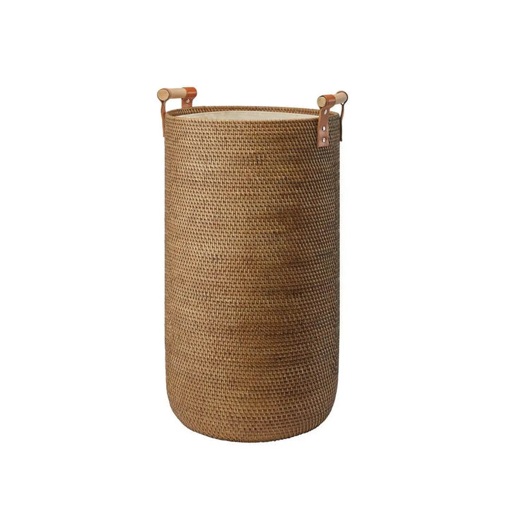 Beige vasketøjskurv med vaskepose