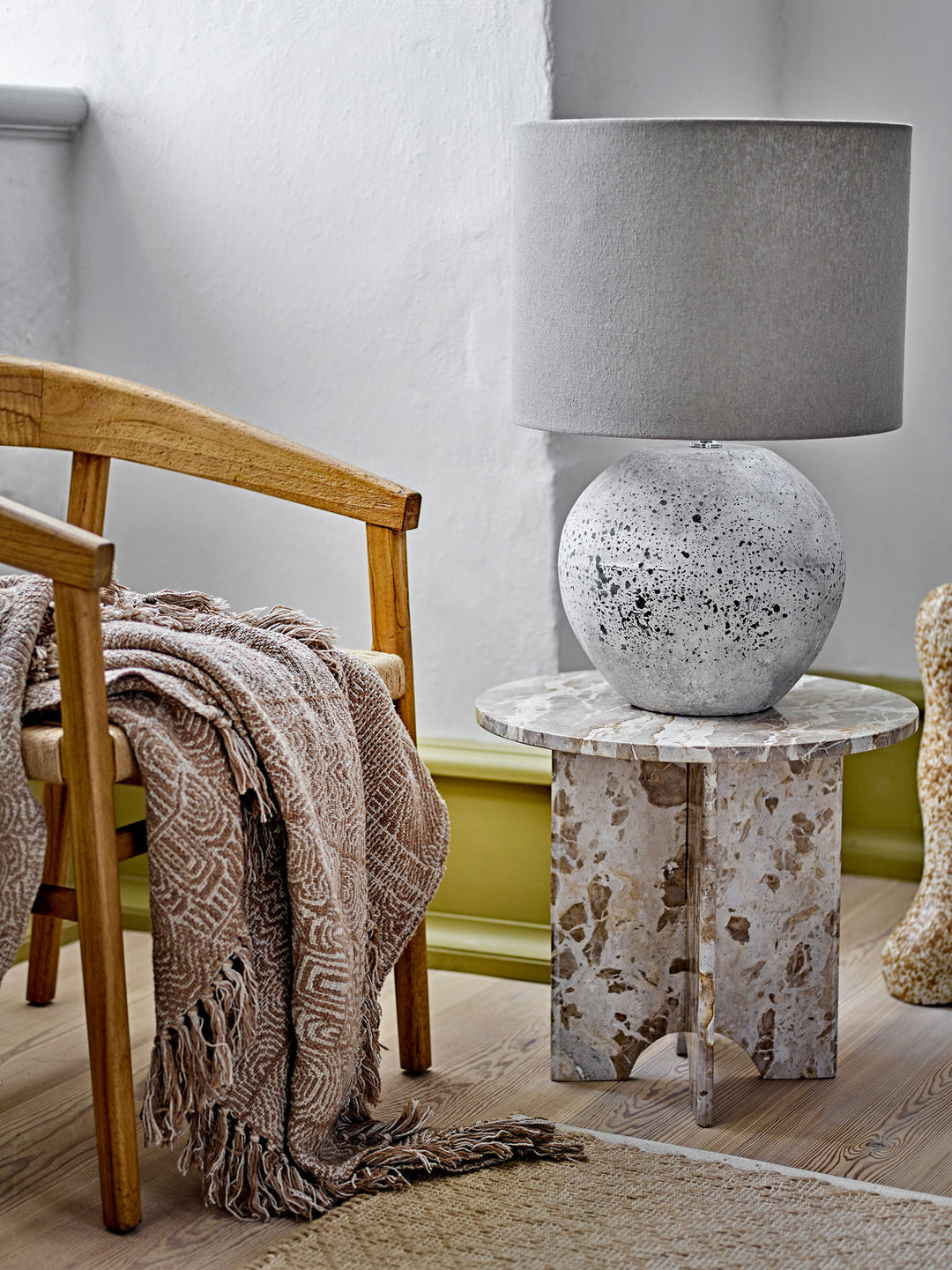 Isedora Bordlampe, Natur, Stentøj