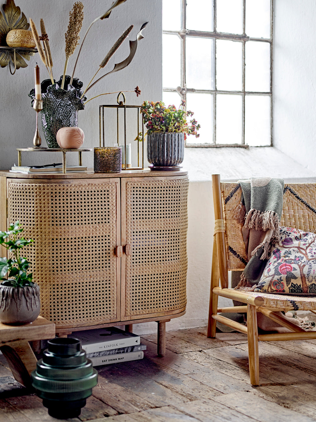 Bandol Skab, Natur, Mango