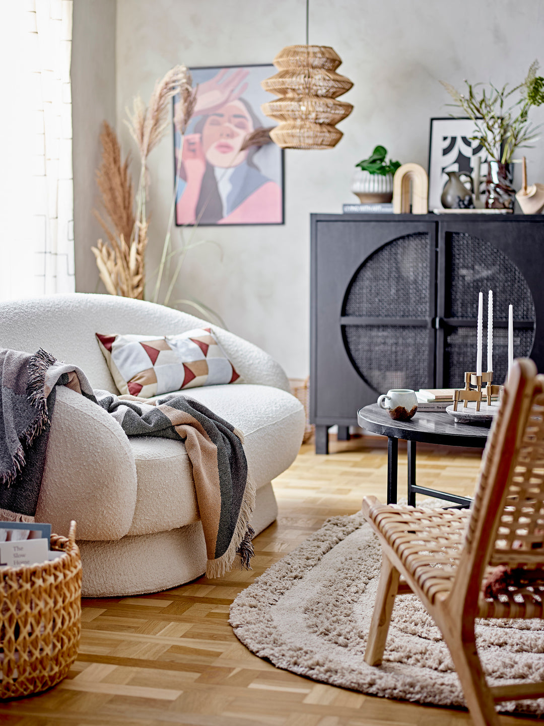 Trento Skab, Sort, Gmelina wood