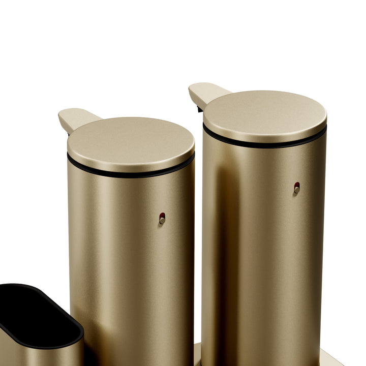 Mål og dimensioner for simplehuman 414ml dobbelt genopladelig sensorpumpe med holder