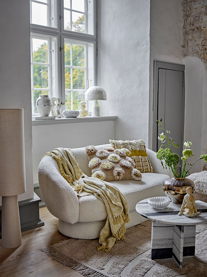 Emmie Gulvlampe, Natur, Hør