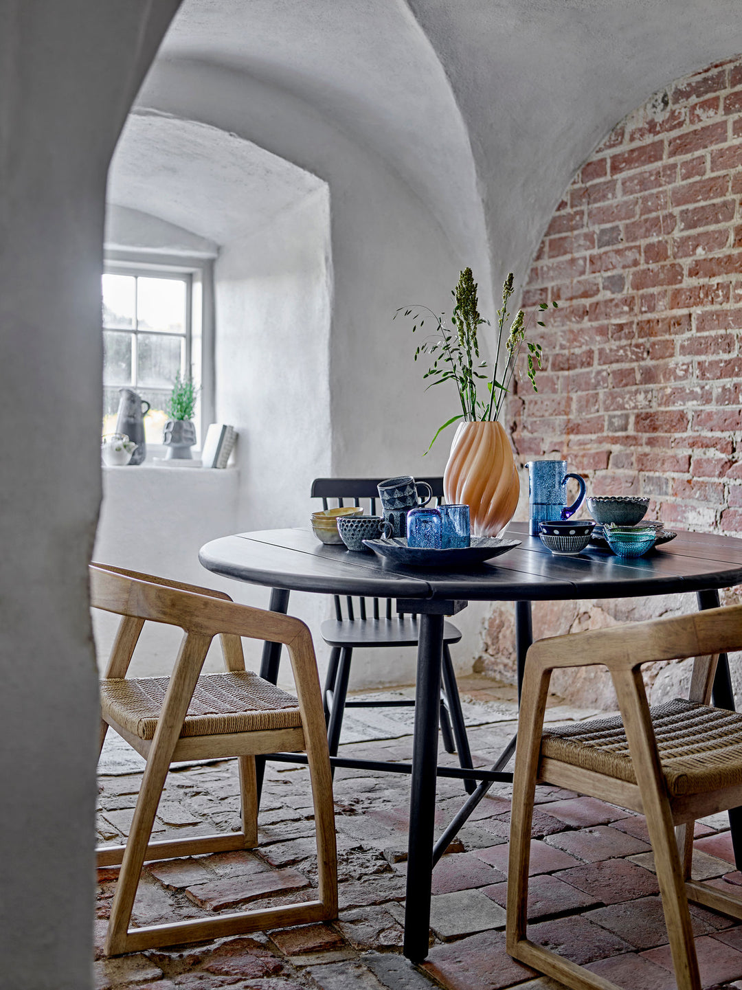 Lope Spisebord, Sort, Akacie