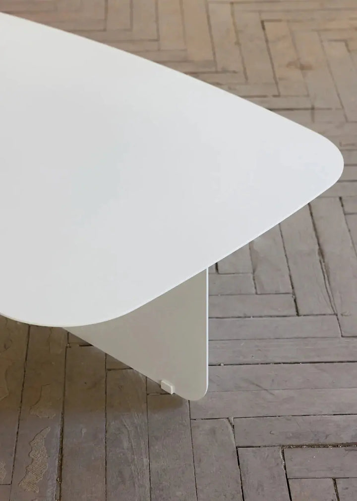 Hvidt bord til sofa