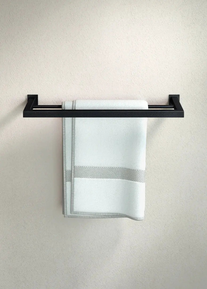 Schwarze Handtuchstange für die Wand